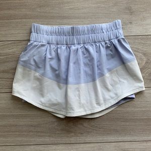 Lululemon lilac skort size 4